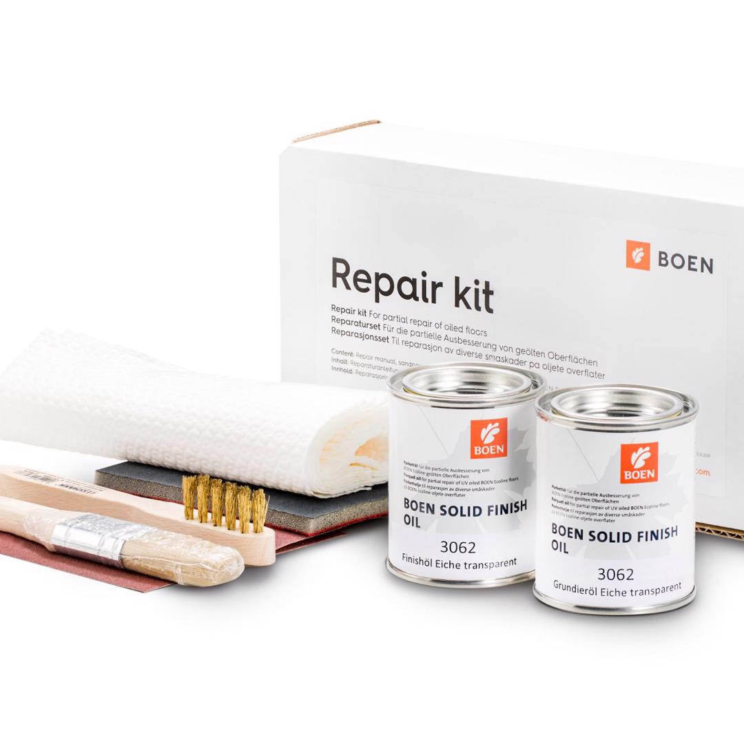 BOEN kit riparazione per Rovere (naturali)

For the partial repair of natural oiled surfaces.
Content: Repair instruction, abrasive paper P 150,
abrasive web P 360, 0,125 l BOEN Live Natural Oil,
paint brush, cleaning cloths.